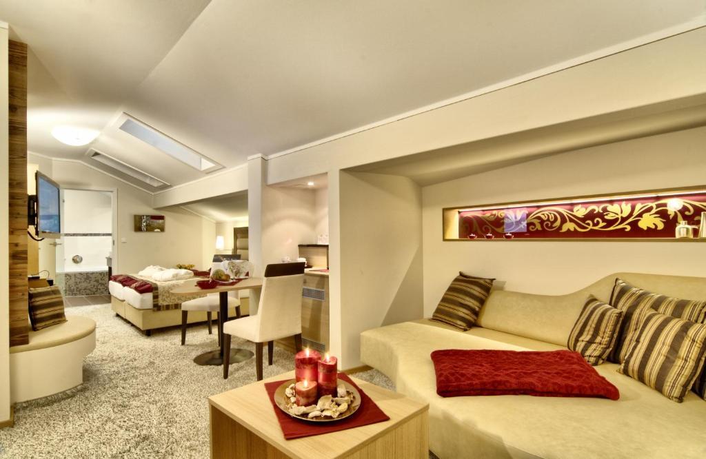 Hotel Neuhaeusl Superior Berchtesgaden Habitación foto