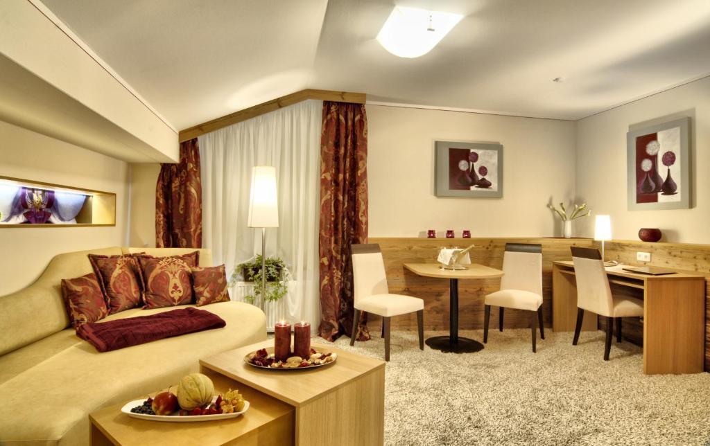 Hotel Neuhaeusl Superior Berchtesgaden Habitación foto